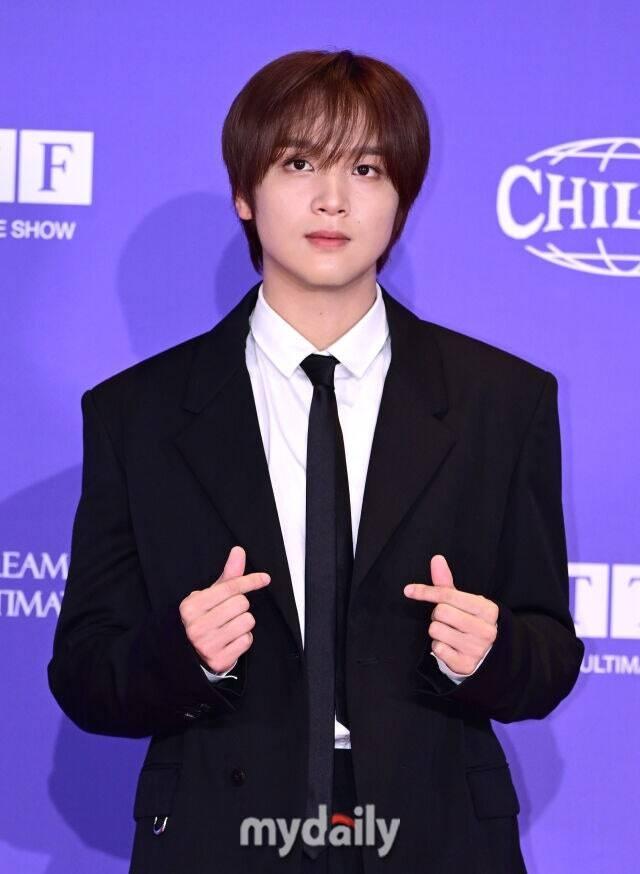 NCT ヘチャン　フリスビー 61PtUvOra8L._UF894,1000_QL80_.jpg