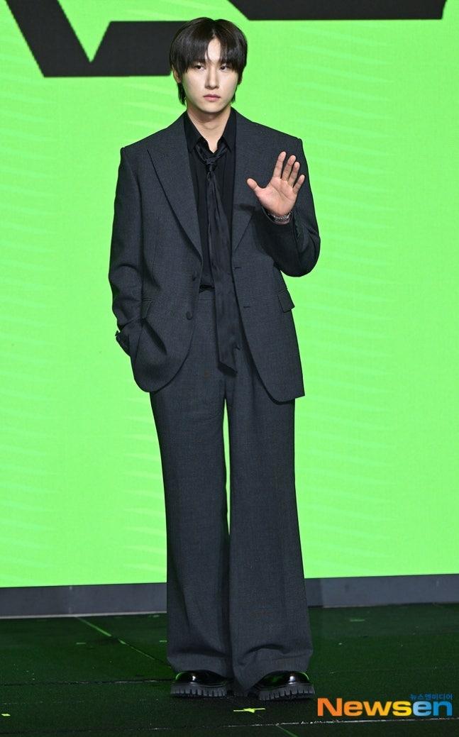 MONSTA X ミニョク 5期 ペンコン スウェット スウェット MONSTA X 5期 ペンコン グッズ ミニョク MINHYUK