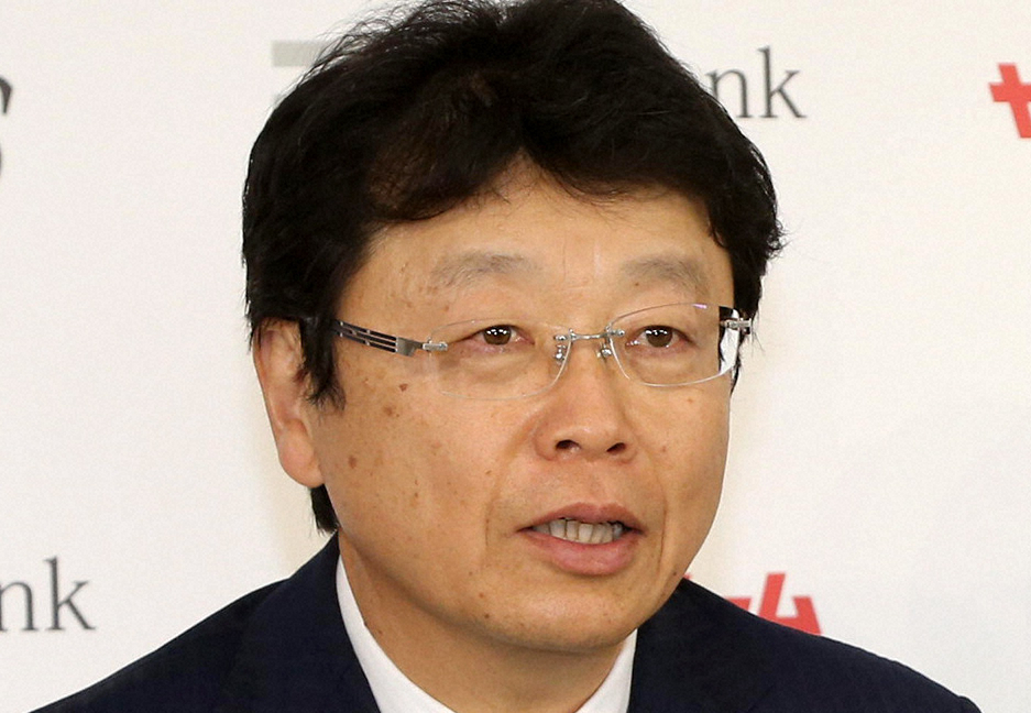 日本保守党の北村晴男参議院議員。石破茂首相への「醜く奇妙な生き物」発言を巡る騒動で注目される政治家の表情。
