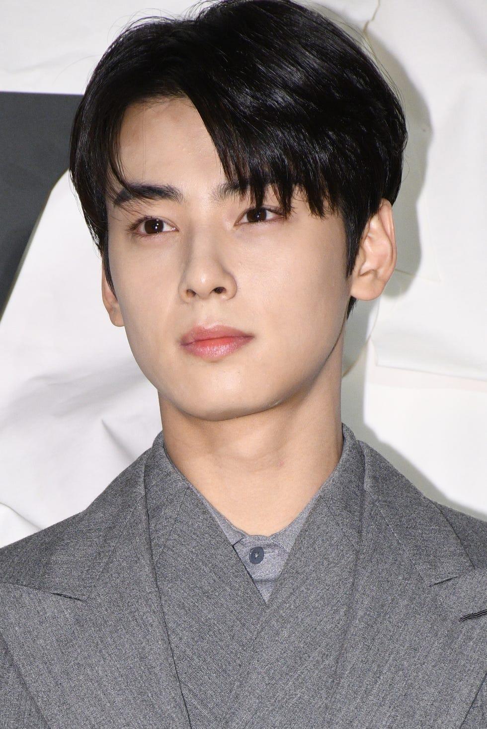 ついに入隊！ “顔面国宝”ASTRO チャ・ウヌの美しすぎる