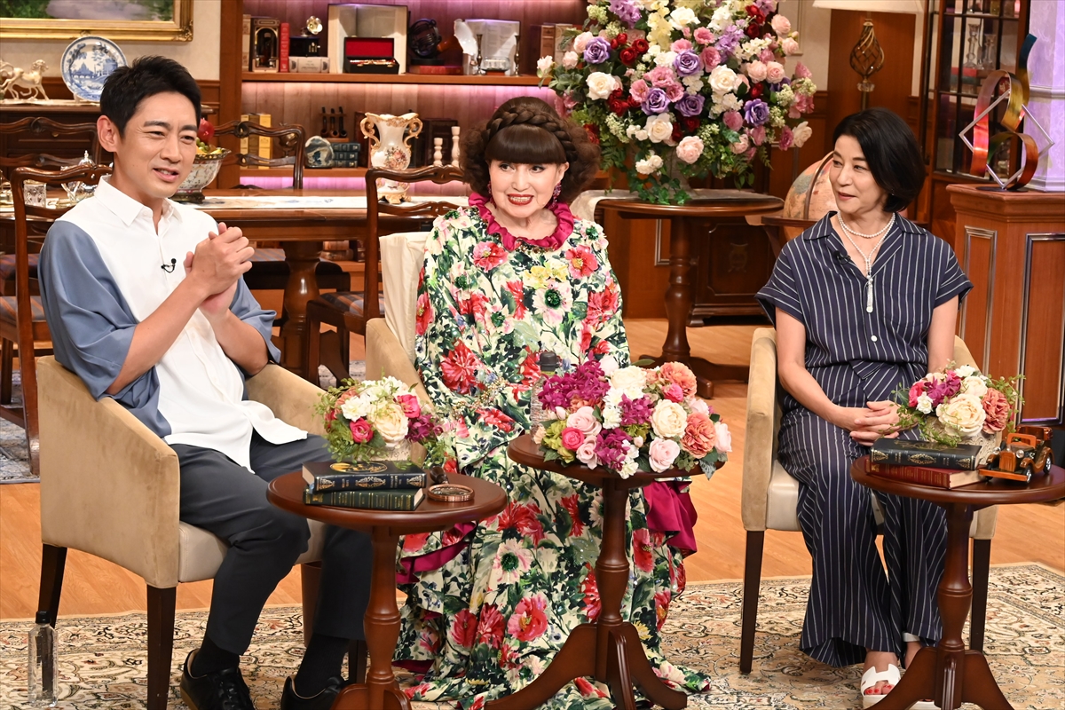 「黒柳徹子×田川啓二」 フラワービーズポーチキーホルダー プラチナファミリー2時間SP』黒柳徹子の衣装を手掛けるビーズ
