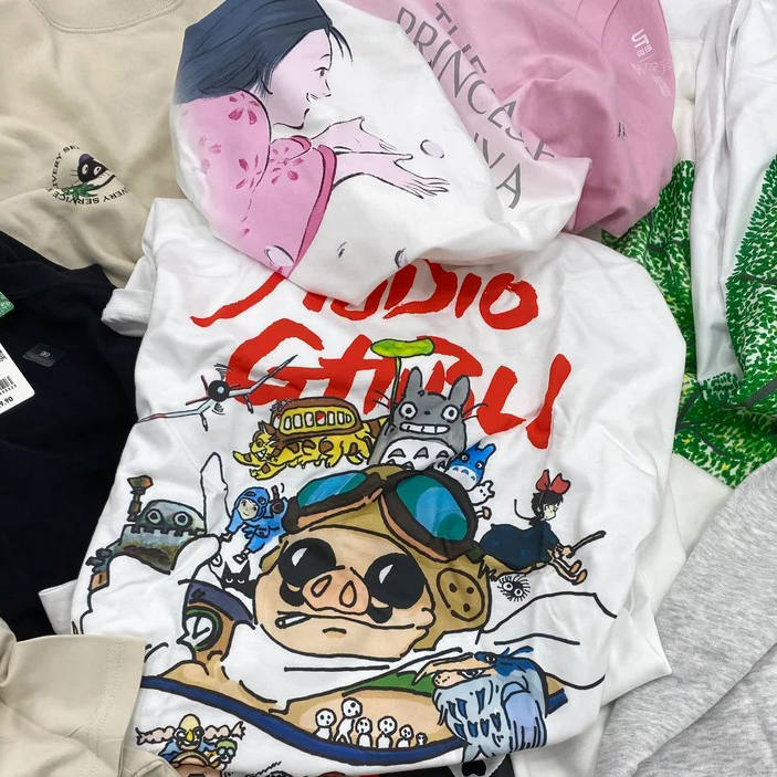 【ジャム】ユニクロ・Tシャツ・スタジオジブリ大人用Lサイズ&160cm 大人のユニクロ】海外限定「UT × スタジオジブリ」コラボのT