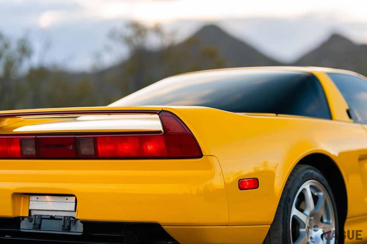 ［超希少・非売品］米国ホンダ ACURA NSXカタログ NSX（ホンダ）の歴代モデル・グレード別カタログ情報｜中古車