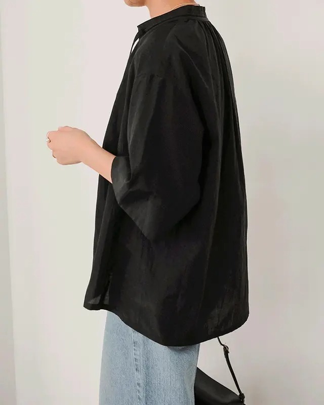 真夏もきちんと見える「ボウタイブラウス」七分袖が上品（Web