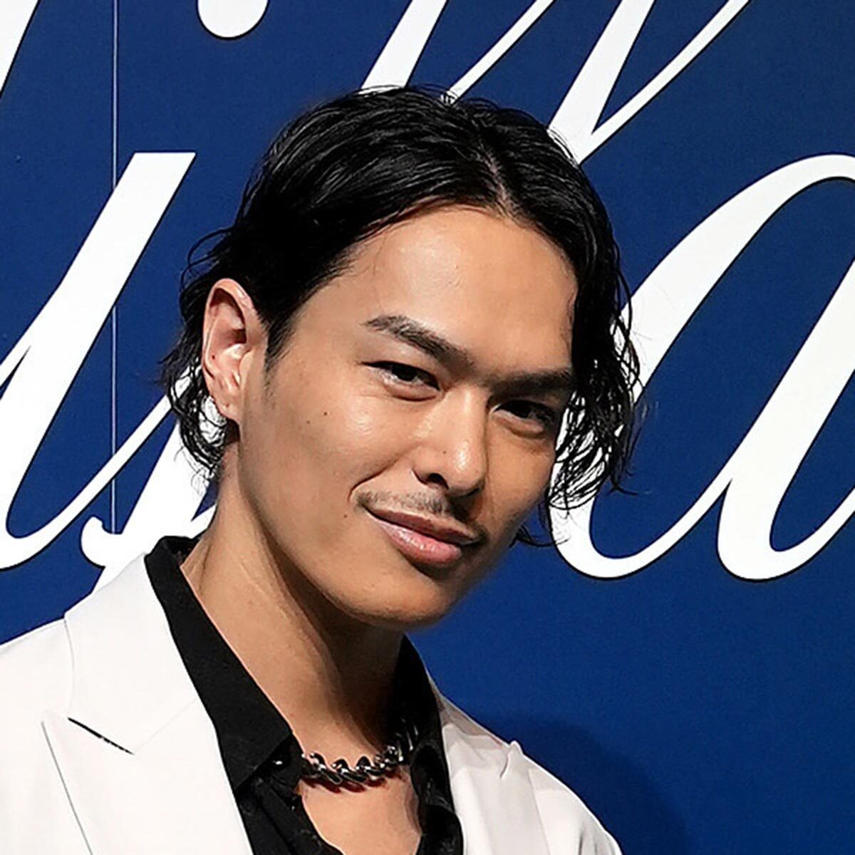 三代目JSB・今市隆二「暴行」「脅迫」書類送検で “LDH酒豪