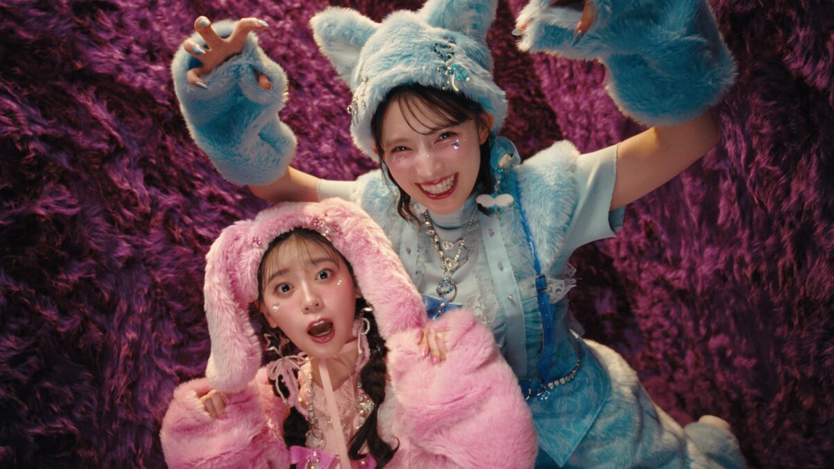 とき宣・坂井仁香＆菅田愛貴がCMで“ふたごコーデ”6変化