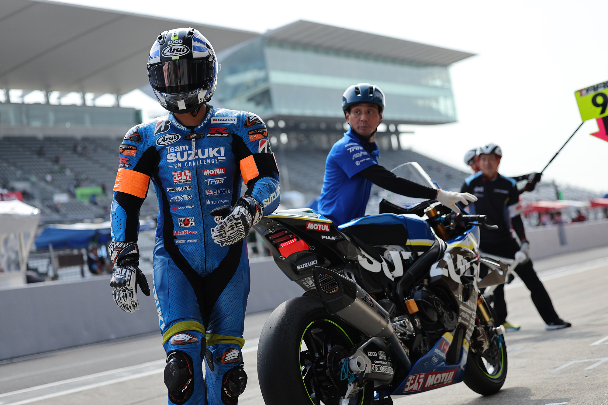 鈴鹿8耐予選初日、スズキCNチャレンジは12番手。「全員2分6秒台」に