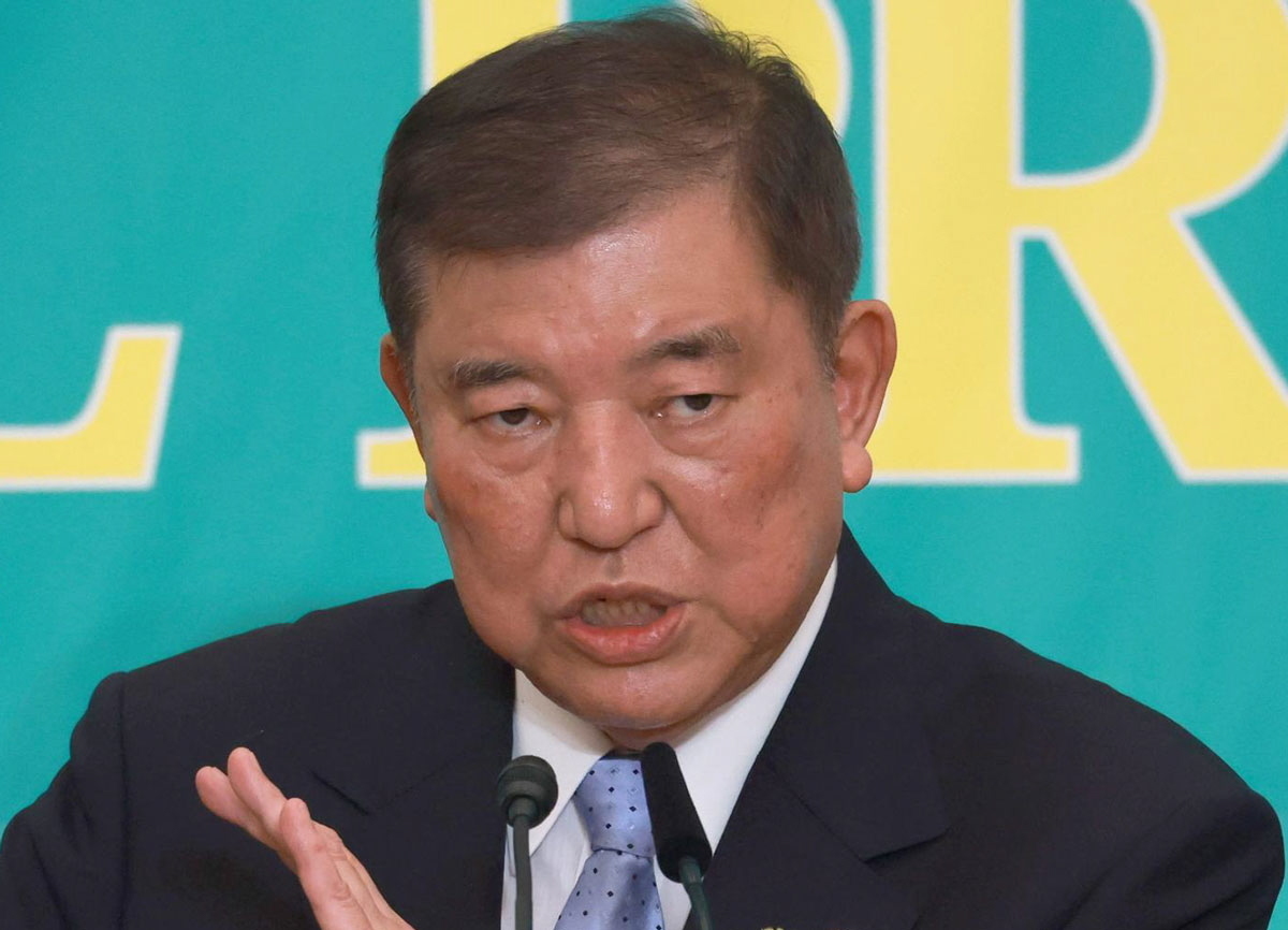 石破茂首相、自民党総裁としての続投姿勢を崩さず、党内混迷の渦中