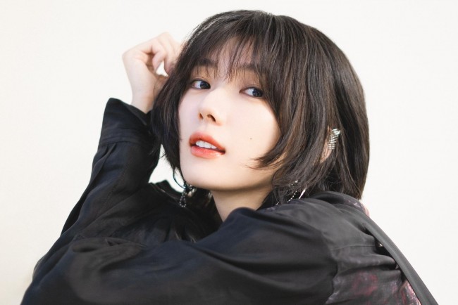 櫻坂46藤吉夏鈴が髪色を水色にチェンジ報告