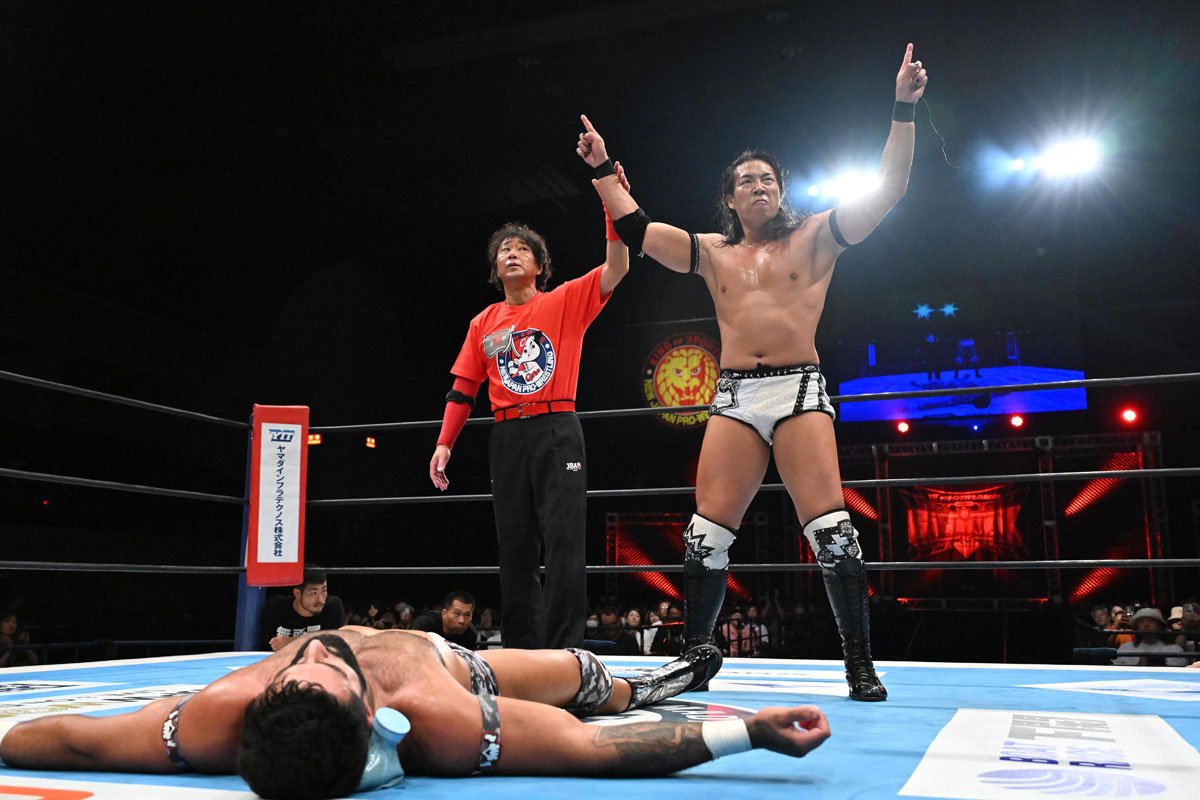 AEW 竹下幸之介 フィギュア 竹下選手の初のフィギュア届いた📦 パッケージが二重になってて