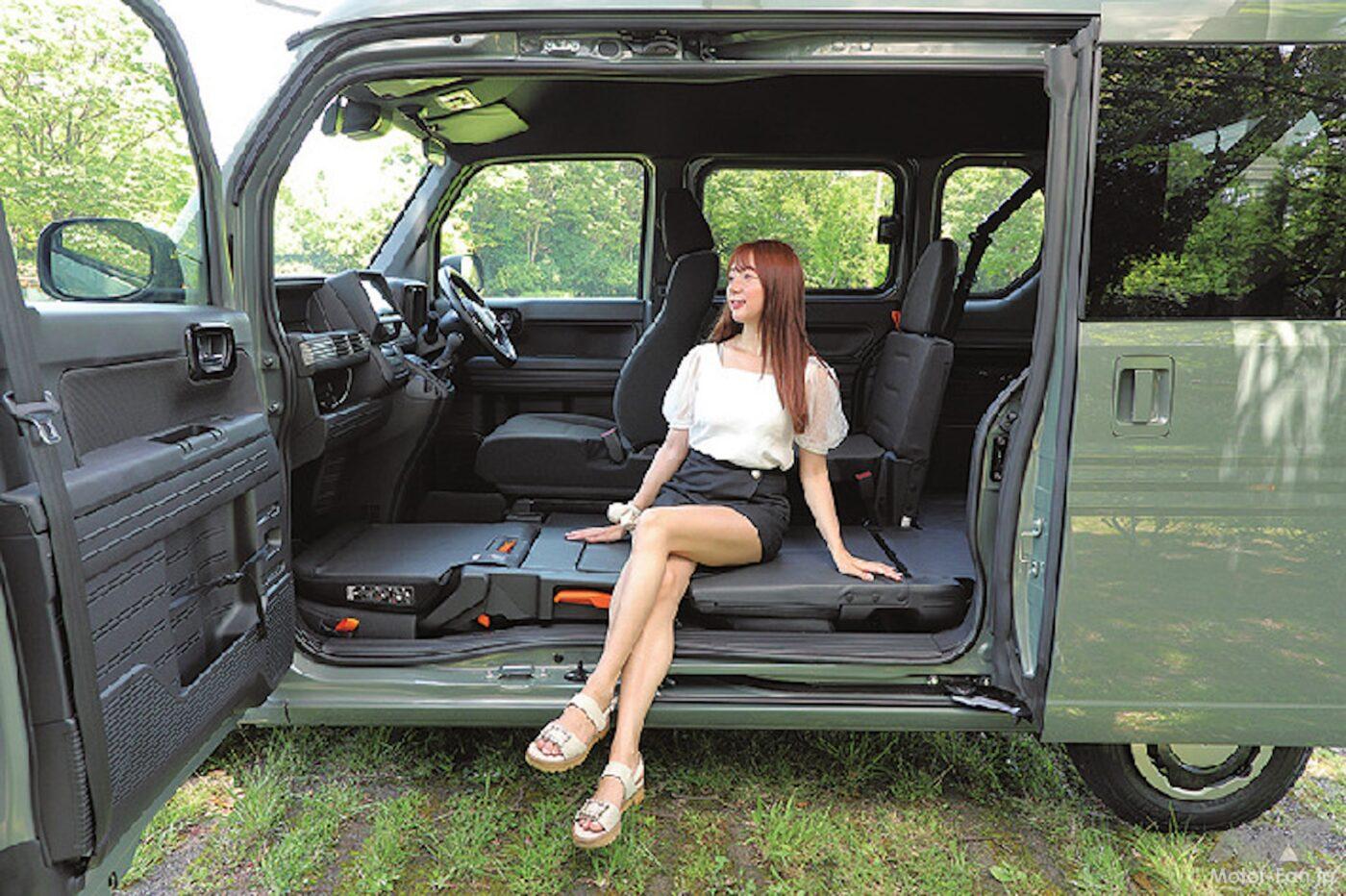 車内用フラットシート　N-BAN フルフラットフロアが独自の実用性を発揮「ホンダ N-VAN」【最新