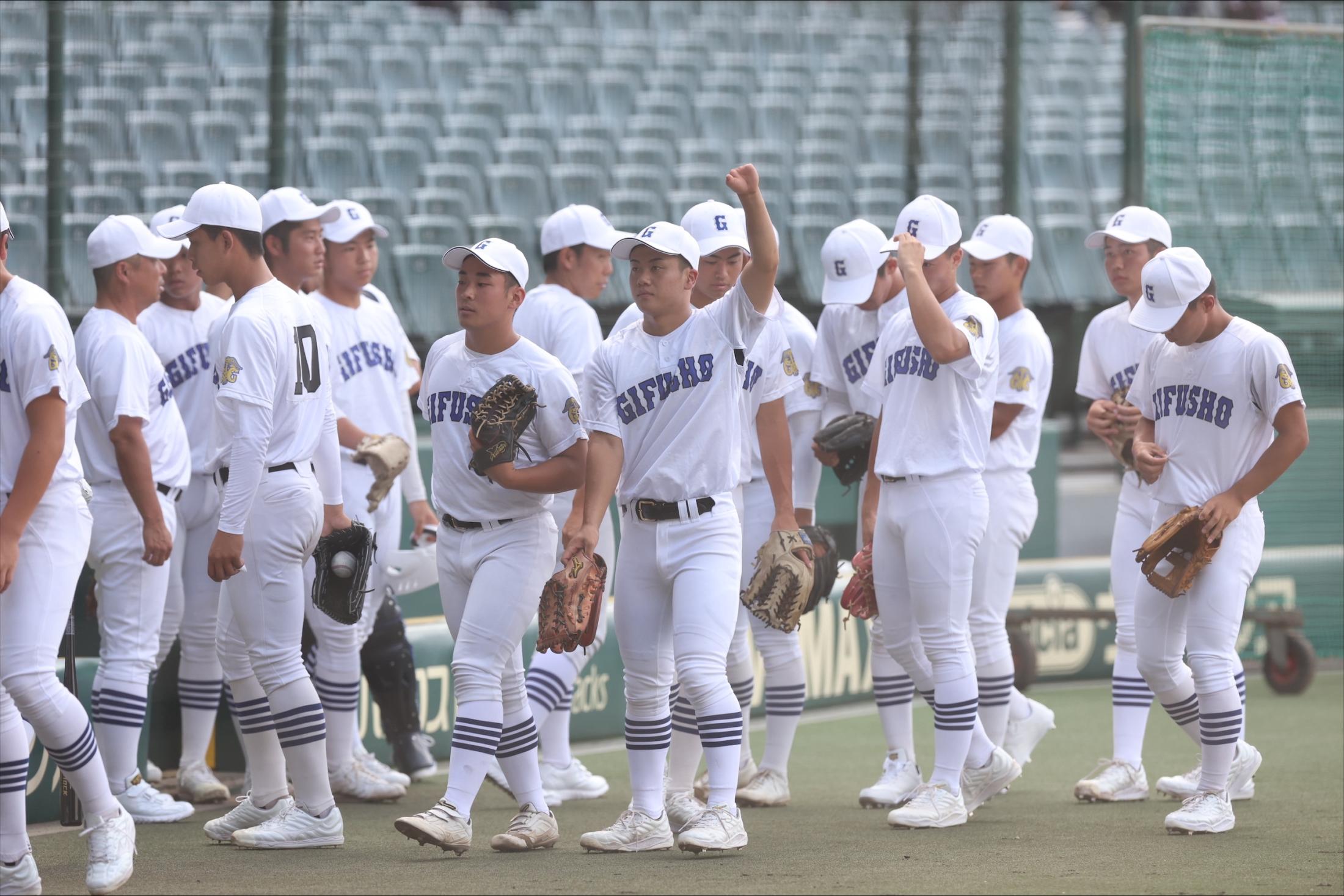 市立岐阜商業高校 野球部 公式戦用 ユニフォーム  高校野球 甲子園 市立岐阜商業高校 野球部 公式戦用 ユニフォーム 高校野球