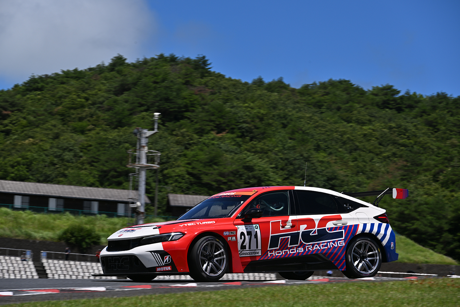 いずれHRC印のシビック・タイプR用パーツが登場するハズ！ HRCが