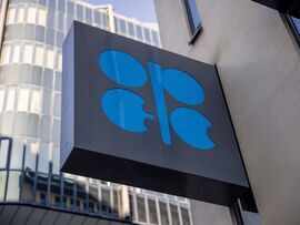 ＯＰＥＣプラス、９月の大幅増産で合意－減産解除を１年前倒し