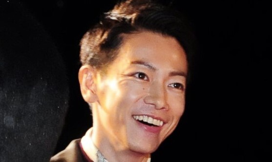「別人に見えてしまう」タトゥー!?激変の佐藤健にSNS衝撃「指や首にも、ビジュが凄くて…」「天才的な自撮り」