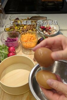 【女子高生弁当】部活を引退した娘へ！母の愛情たっぷりの「牛肉のスタミナ炒め弁当」が話題(LIMO)