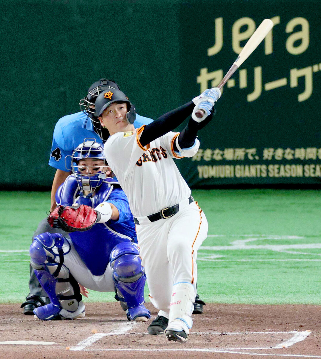 巨人/岸田行倫選手 投込み直筆サインボール 巨人 岸田行倫選手♯27 直筆サインボール 投げ込み 投げ入れ