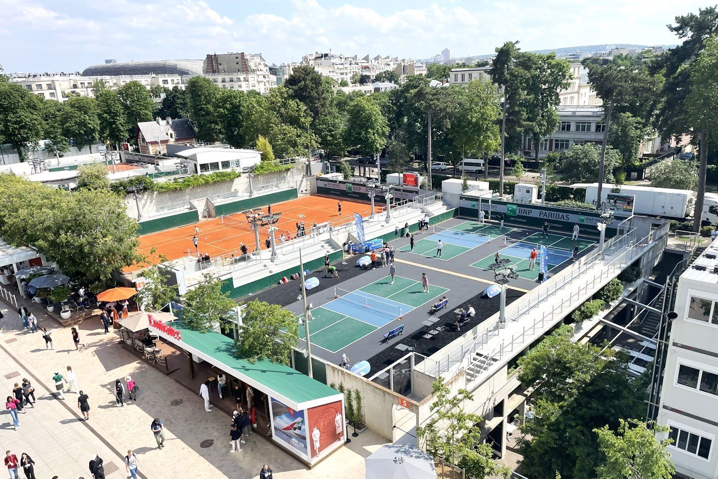 ラケット競技のスタートとして最適」全仏オープン会場に設置され