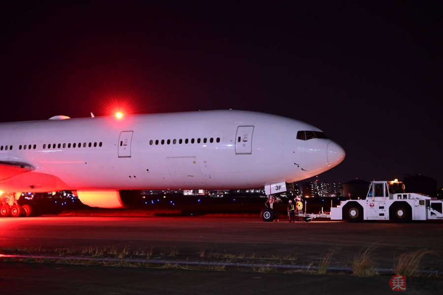 A1441 廃番品 日本航空 JAL ボーイング 3機種 1:1000 A1441 廃番品 日本航空 JAL ボーイング 3機種 1:1000 - メルカリ