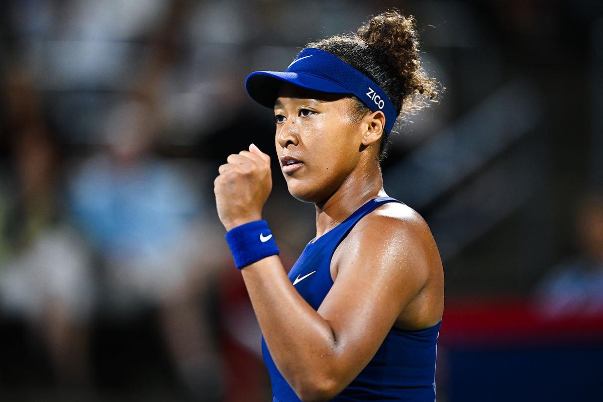 直筆サイン入り写真 大坂なおみ WTA /フレームなし/SA鑑定済 大坂なおみ 世界13位を圧倒し3年4か月ぶりのWTA1000で4強