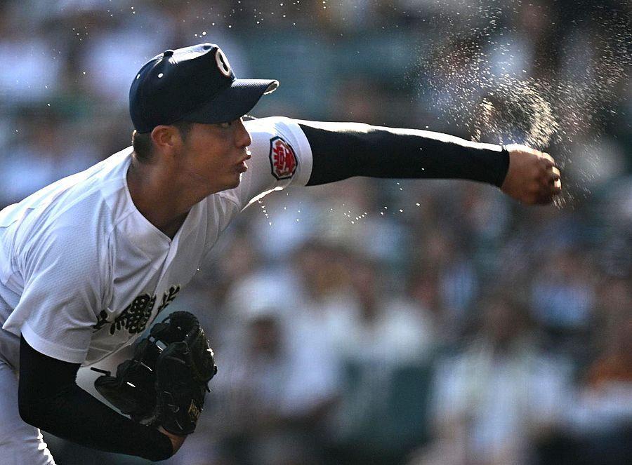 甲子園】沖縄尚学、2年生左腕の末吉良丞が14奪三振完封で初戦