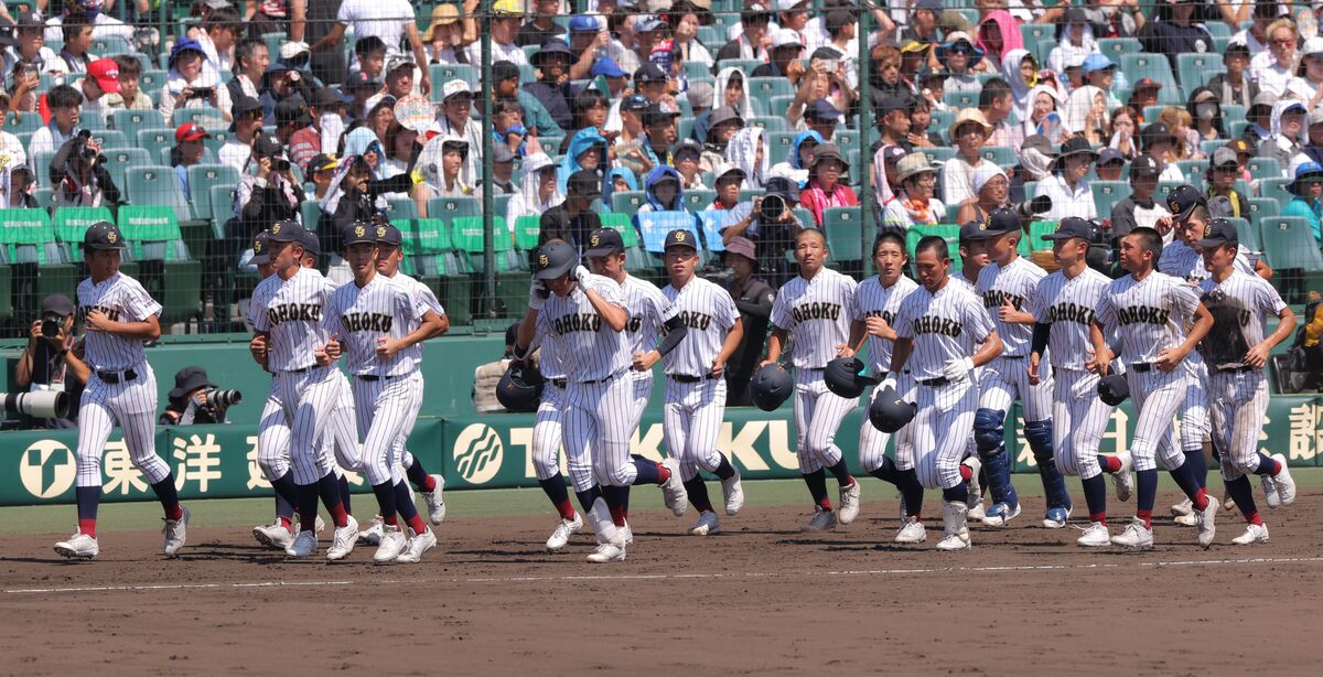 100回記念甲子園鳥取城北半ズボン 第107回全国高校野球 1回戦 鳥取城北、全力貫く 強豪相手に