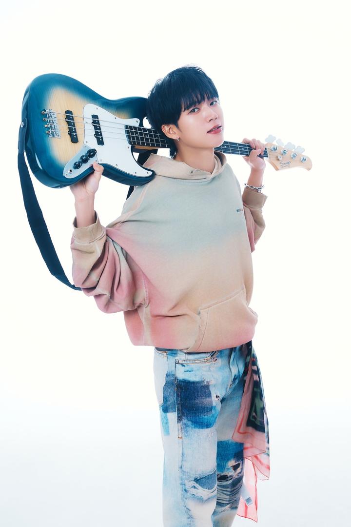 INFINITE ウヒョン、5thミニアルバム「Tree Ring」を発売“37度の