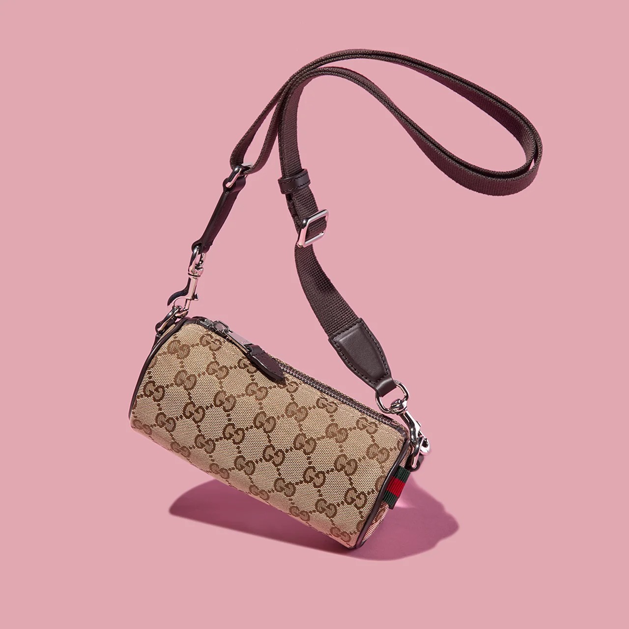 sail❣️GUCCI ピンク GGパターン 2ウェイトートバッグ グッチ】大人が買うべき秋の新作小物3選。GGパターンのトートや
