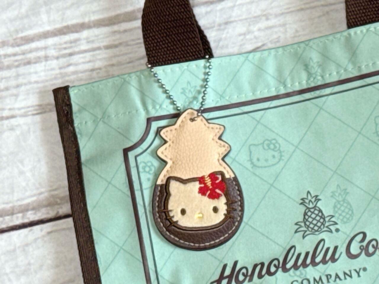 本屋で買える♪「ハローキティ×ホノルルクッキー」初コラボの激