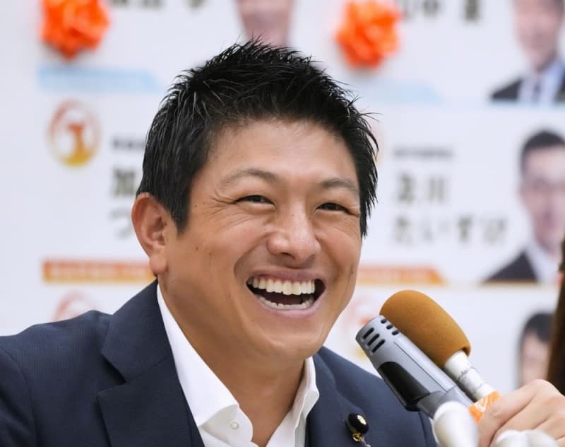 記者会見でスパイ防止法制定を主張する参政党の神谷宗幣代表。参院選での躍進により同法への議論が高まる。