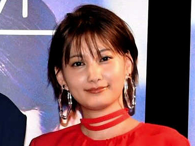 不妊治療乗り越え第一子出産、歌手佐藤千亜妃