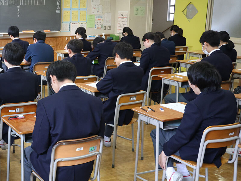 文科省が教員不足対策として検討するモデル事業の対象となる東京都内の中学校