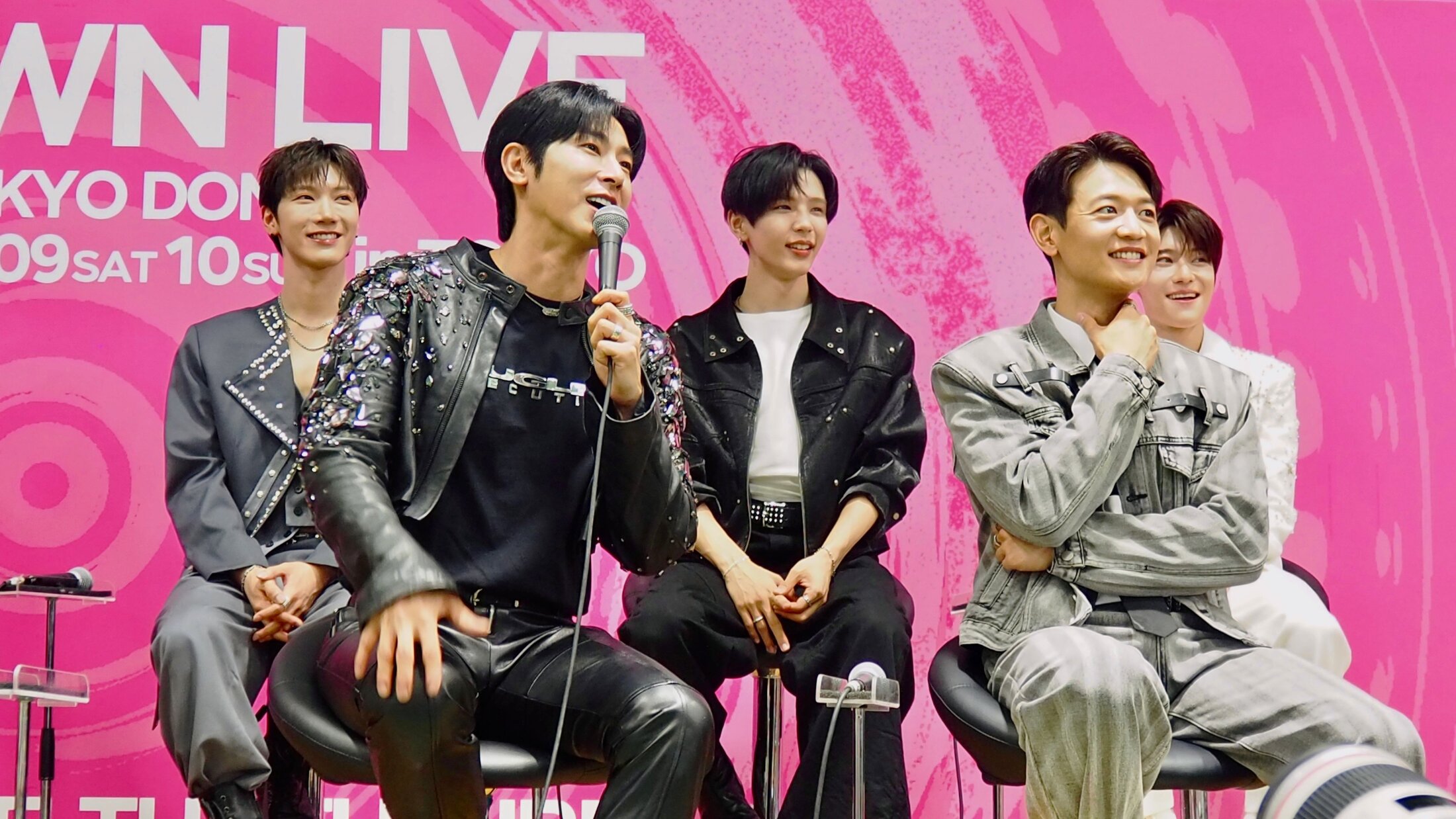 東方神起、aespaら人気アーティストが東京ドームに集結!SUPER