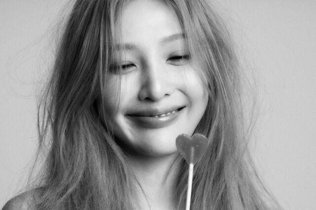Red Velvet ジョイ、1stミニアルバム「From JOY, with Love