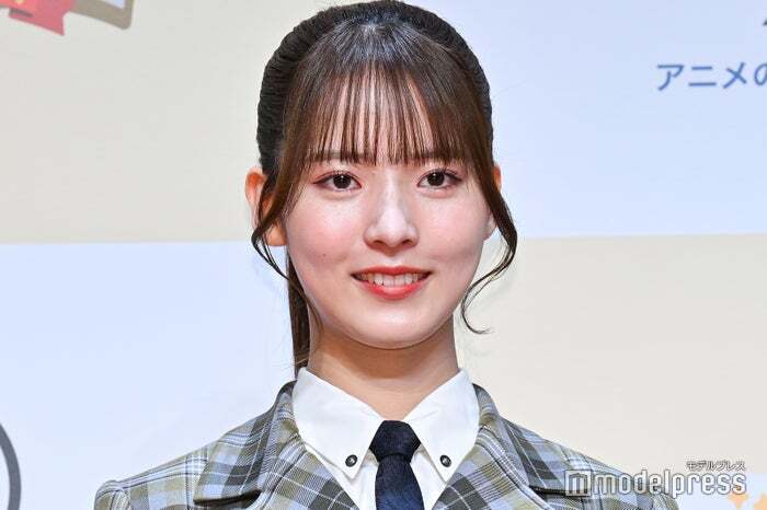 櫻坂46中嶋優月が黒髪イメチェン＆愛溢れるコーデ披露