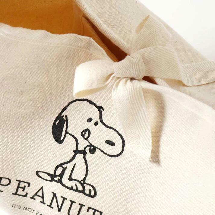 PEANUTS Cafe限定雑貨」が可愛すぎる～！巾着ポーチ、モバイル