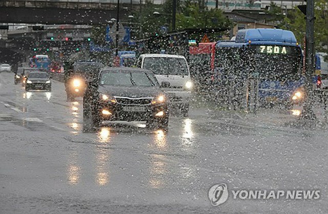韓国各地に大雨　首都圏で最大150ミリの予想