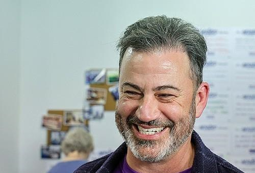 人気トークショー司会者ジミー・キンメル氏、イタリア市民権取得を公表