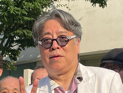 漫画家・小林よしのり氏　脳梗塞で入院を報告　現状明かす「脳内が血栓だらけ」「左半身に痺れ」