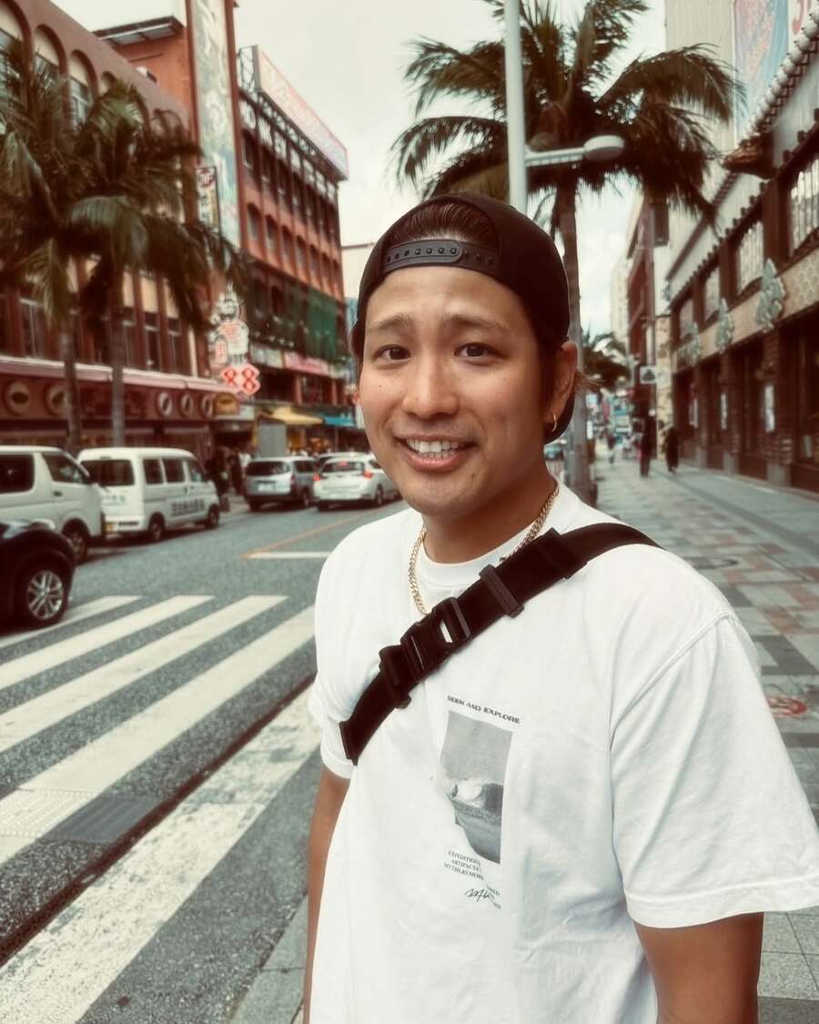 WEST. 桐山照史。自身のアパレルブランド「F BULL'S」を立ち上げ。