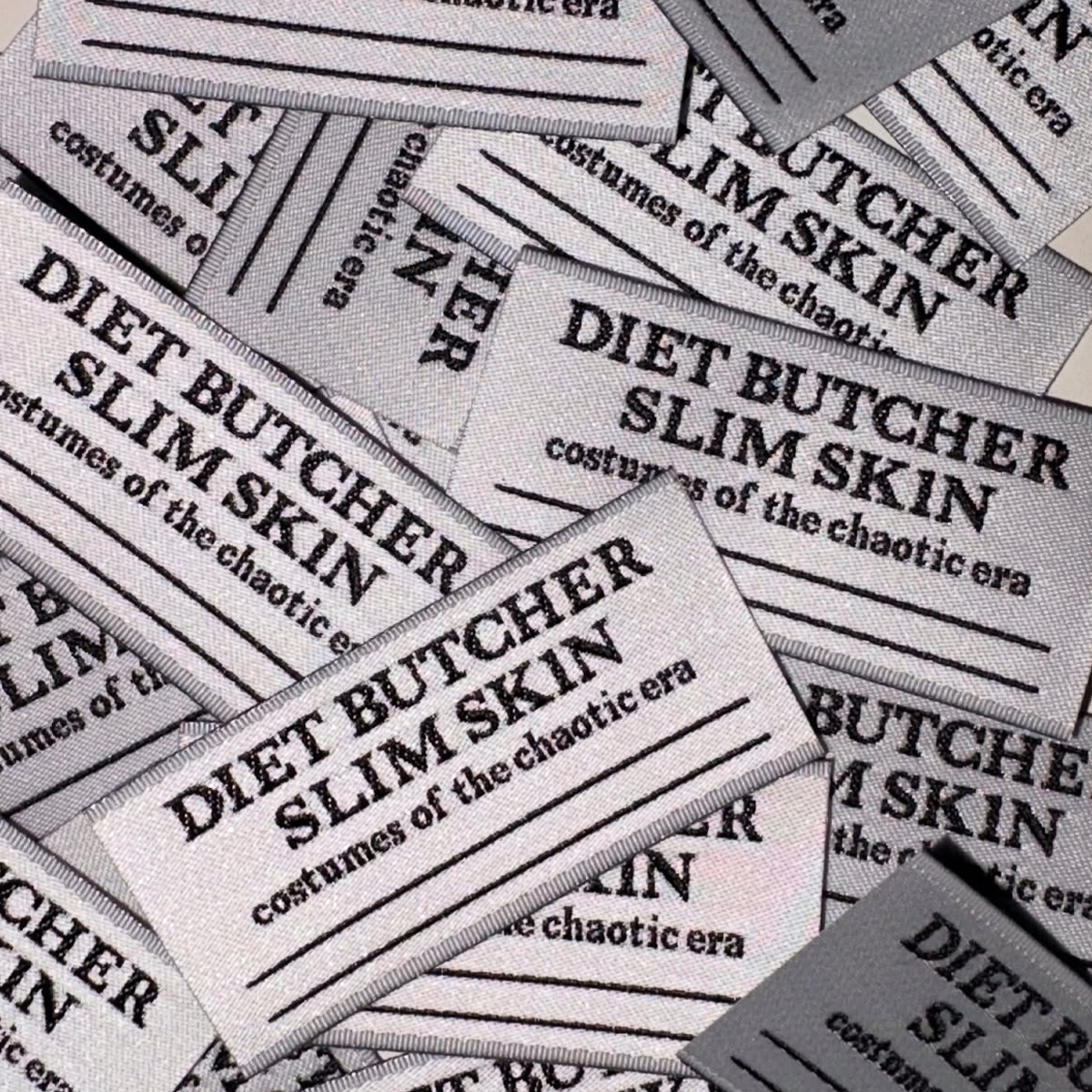 世界に1個だけの限定品‼︎DIET BUTCHER SLIM SKIN マフラー ダイエットブッチャースリムスキン」が再始動 「サスクワァッチ