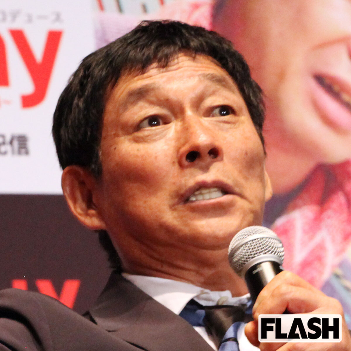 明石家さんまがバラエティ番組で発言する様子
