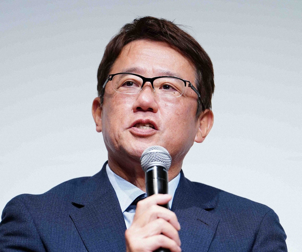 古田敦也氏がテレビ番組で自身の野球漫画バイブルを語る姿