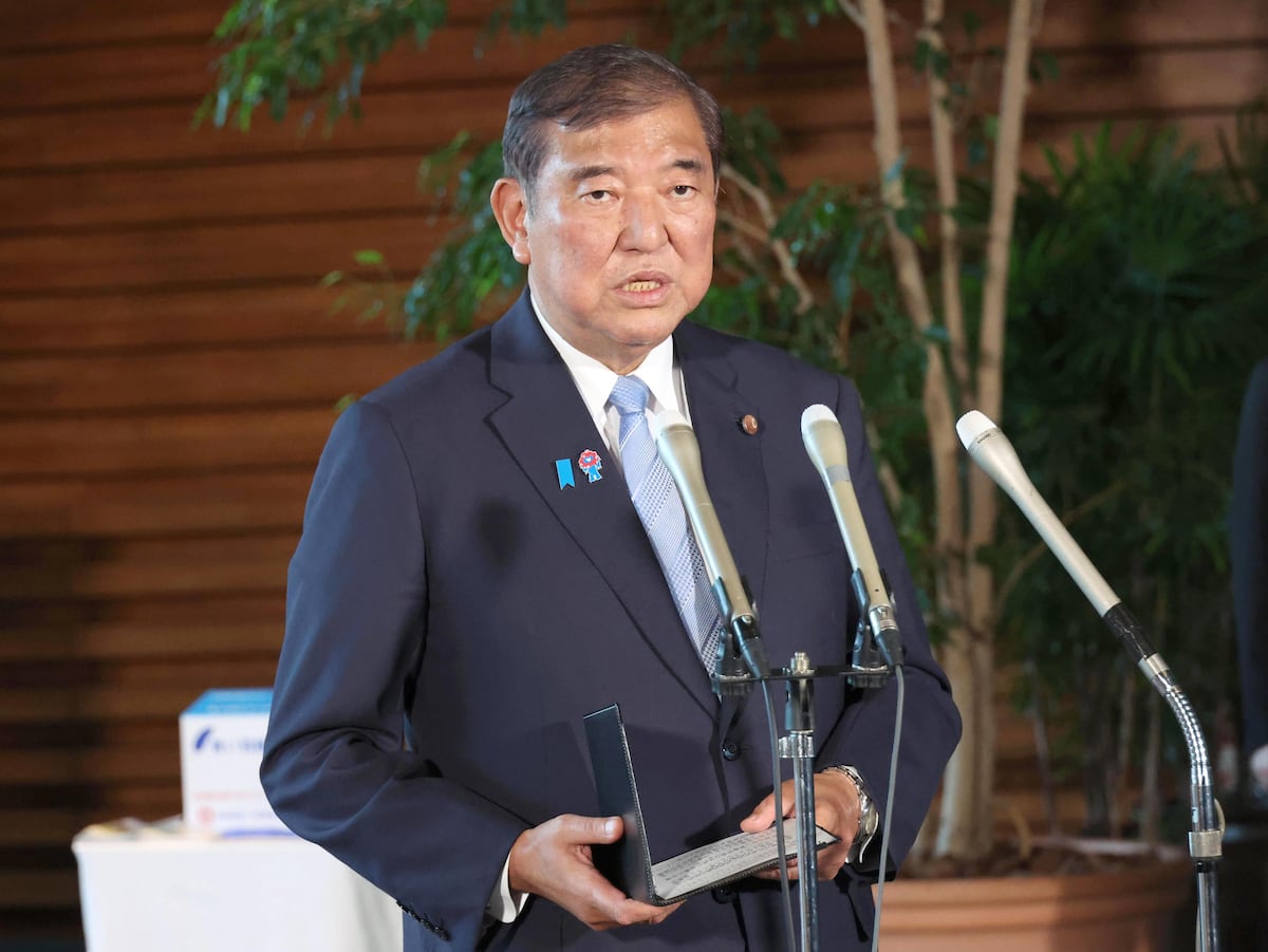 参院選敗北後も続投の意思を示す石破茂首相、自民党両院議員総会後の記者会見で