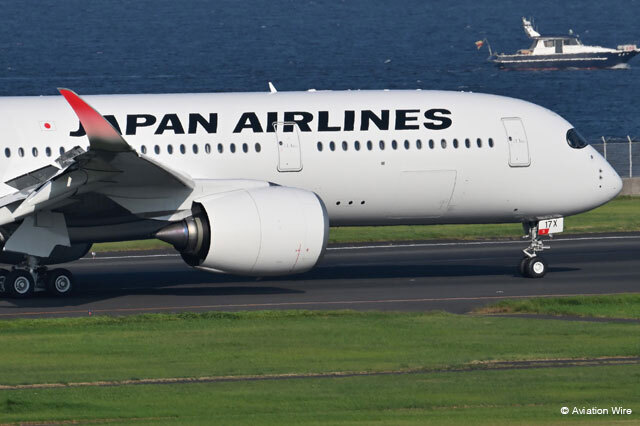 JAL A350-900、17号機が羽田到着 3年4カ月ぶり国内線大型機