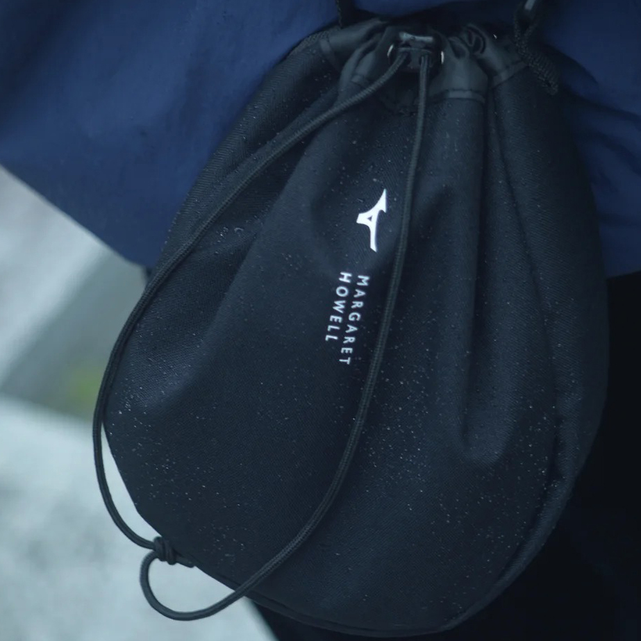 現行品　新品マーガレットハウエル ×ミズノ　エコバッグ定価9,350(ブラック) MIZUNO POLYESTER POPLIN MHL コラボ 別注 トートバッグ ミズノ