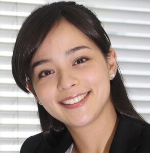おしゃれクリップに出演し、元夫である松井大輔氏との離婚を公表した女優の加藤ローサ。