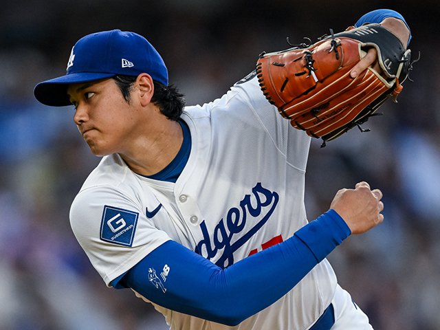 祝大谷翔平MVP特価モーリス PA60 FBU 指の痛くないエレアコ音抜け抜群！ PSA10】大谷翔平2023Topps・2HR&10奪三振・二刀流・♯505