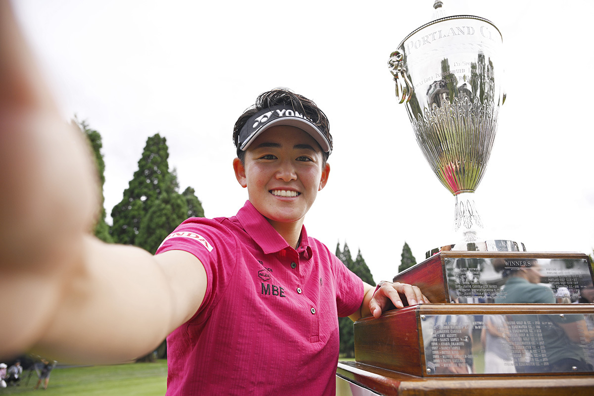 岩井明愛が米ツアー初優勝！ 妹・千怜と“双子”で刻む、75年の