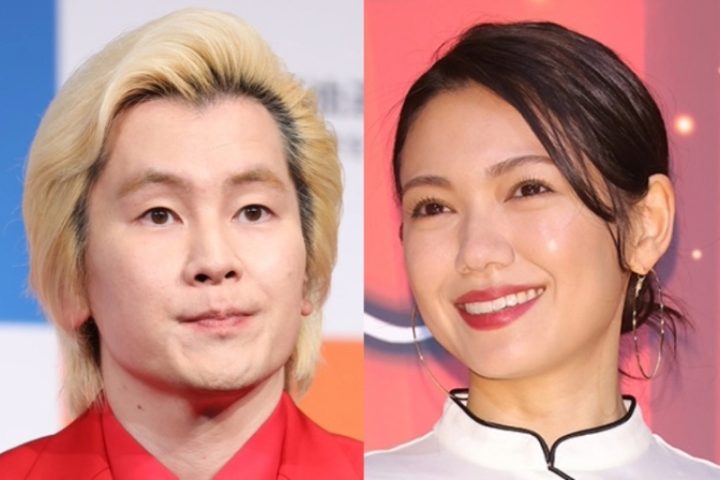 カズレーザーと二階堂ふみが結婚発表後、笑顔で寄り添うツーショット写真
